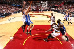 NBA快船队伦纳德禁赛一年，哈登受伤赛季挑战加剧